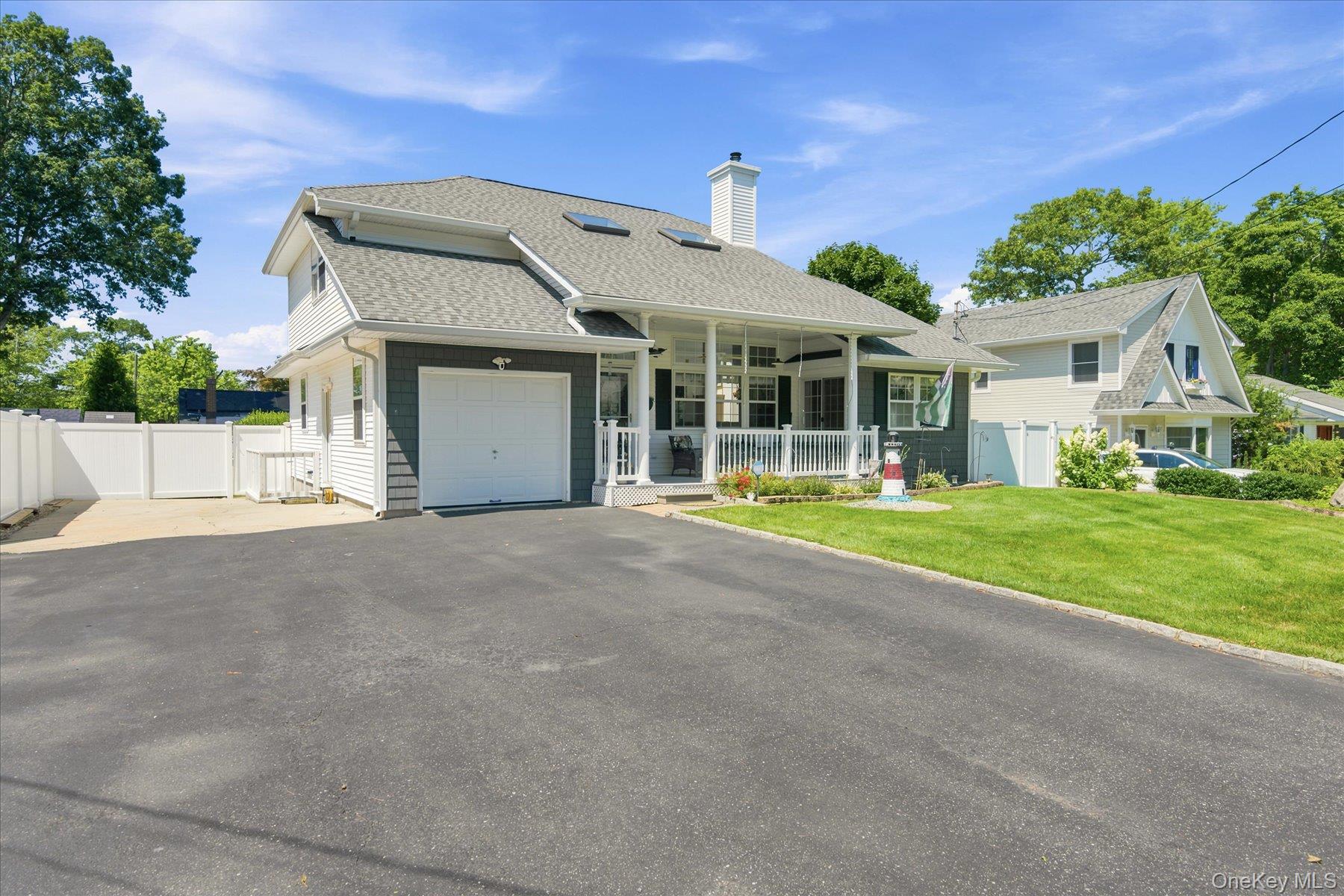 85 Maple Road – For Sale