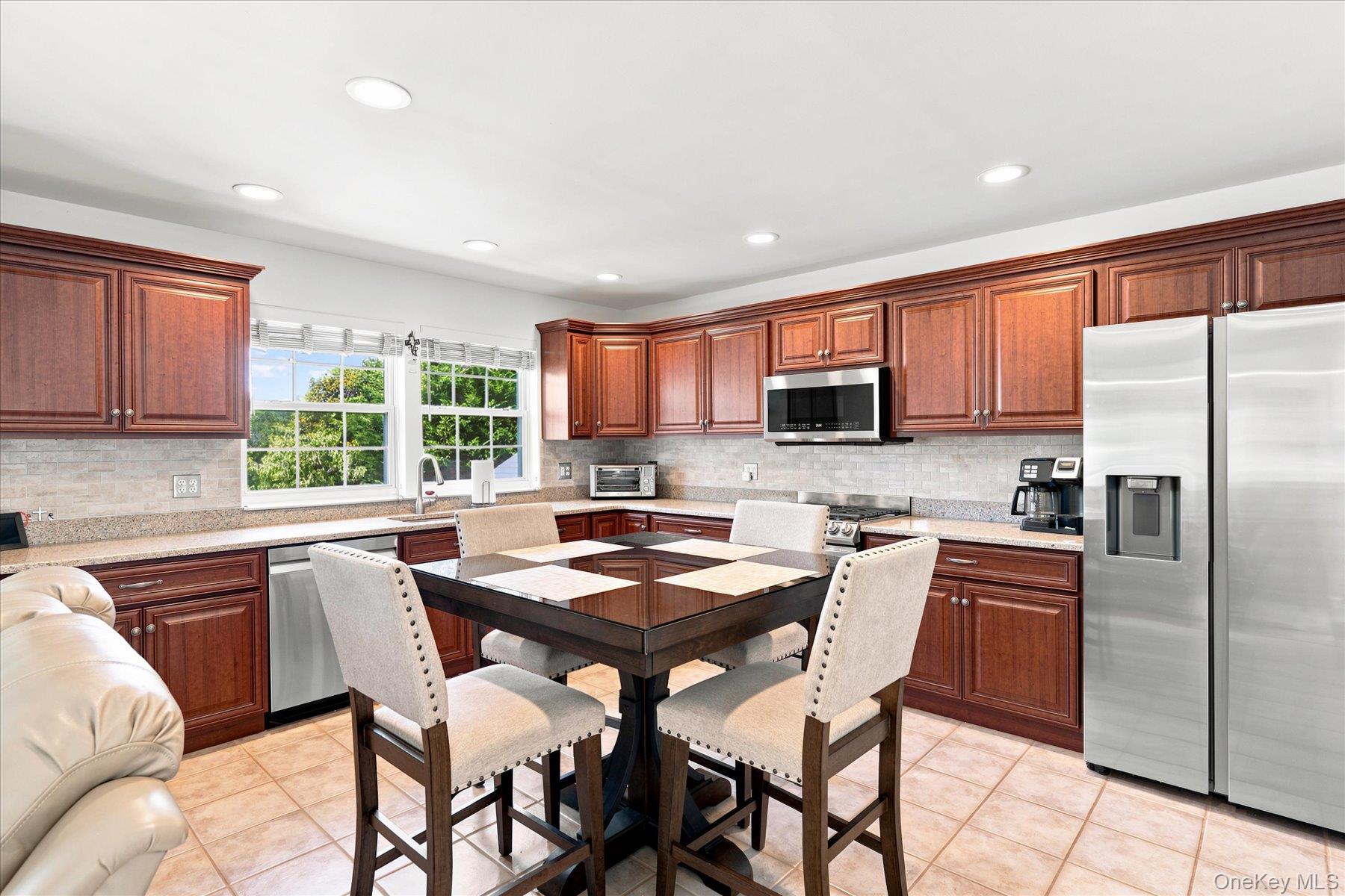 85 Maple Road – For Sale photo 9