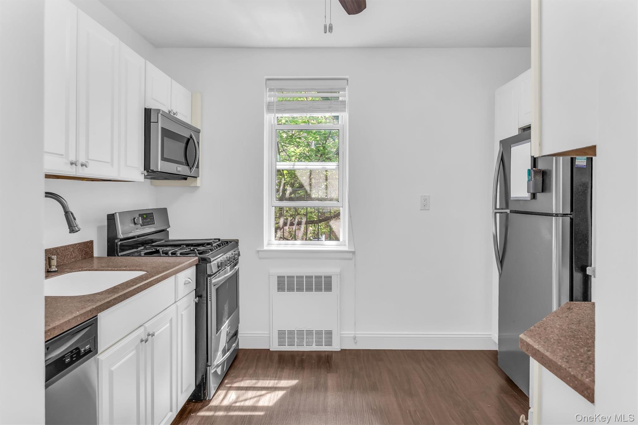 36 Cathedral Avenue, Unit 2D photo 7