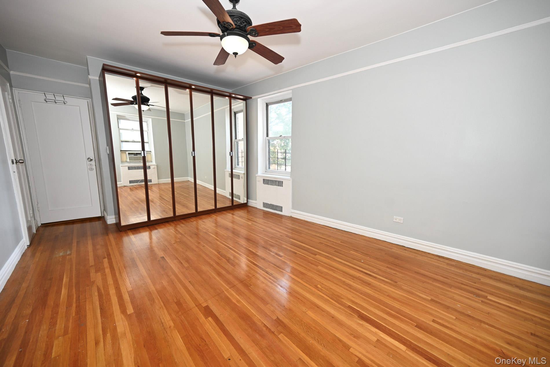 61-41 Saunders Street, Unit B25 photo 27