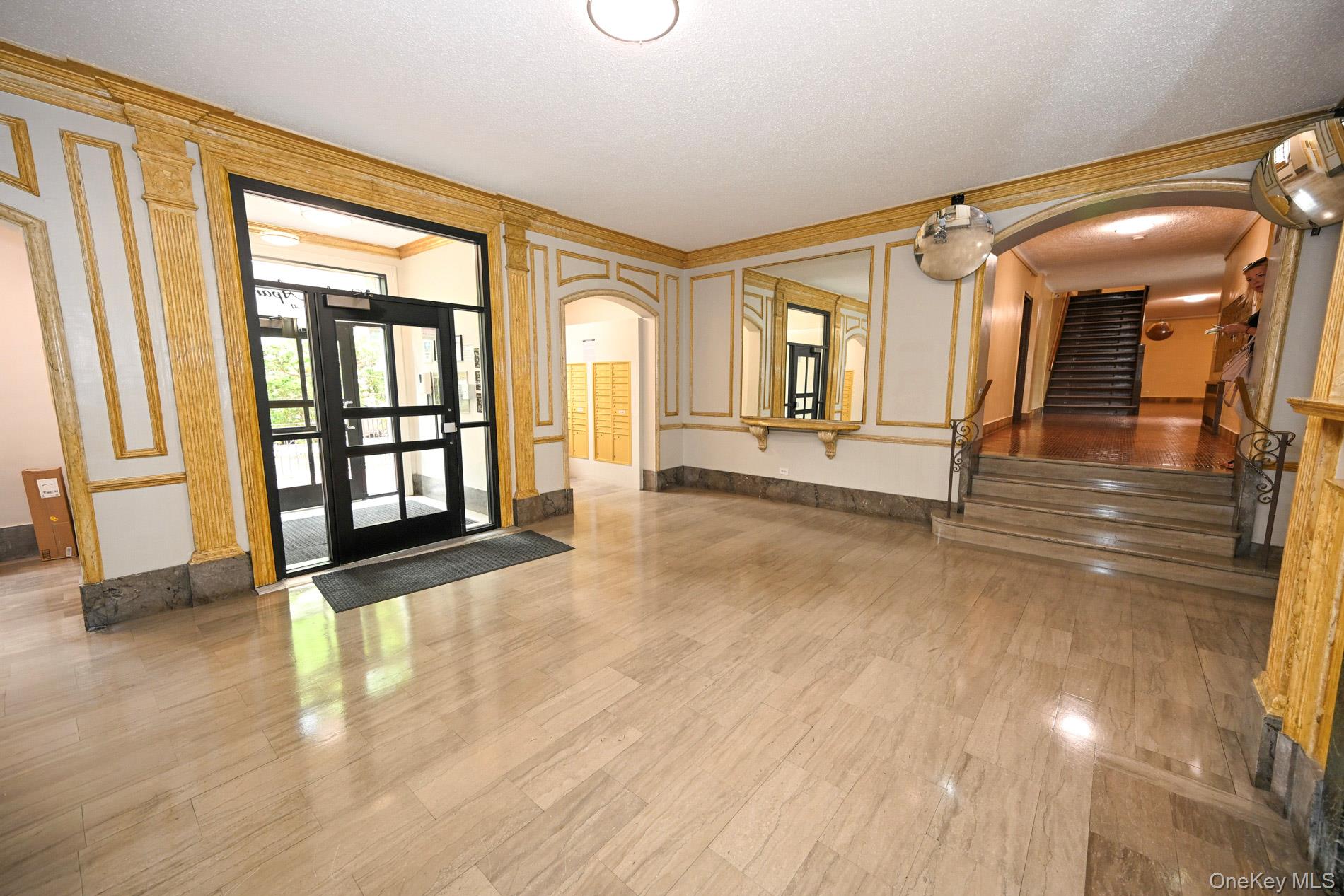 61-41 Saunders Street, Unit B25 photo 7