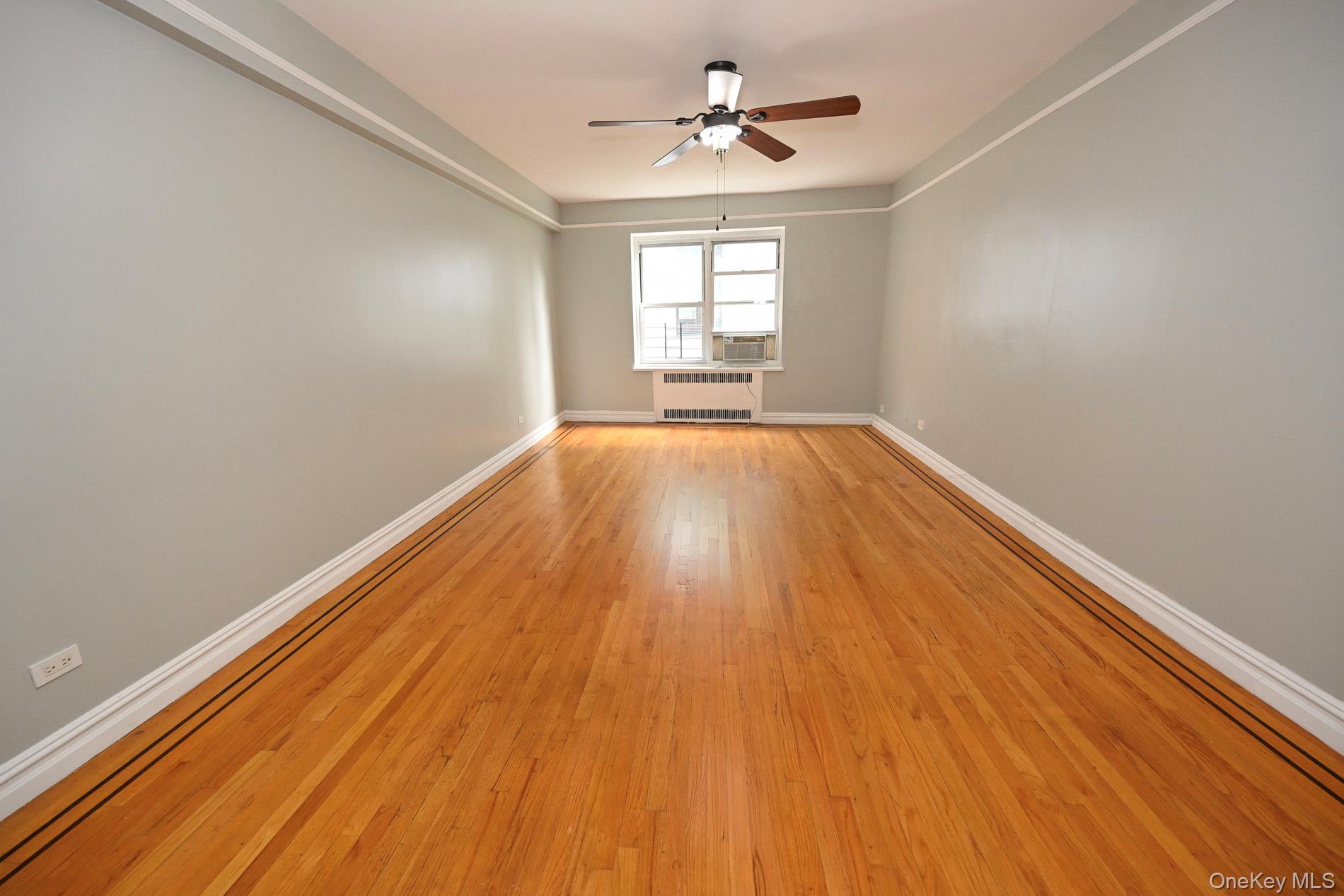 61-41 Saunders Street, Unit B25 photo 16