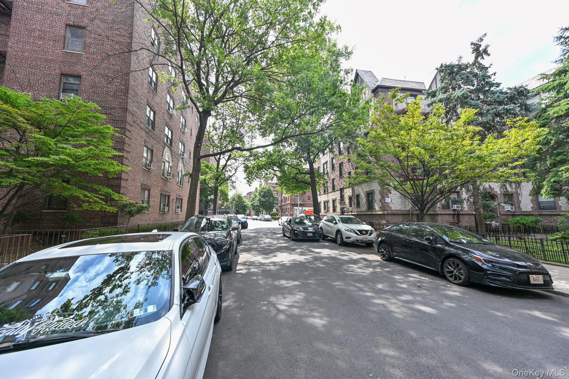 61-41 Saunders Street, Unit B25 photo 42