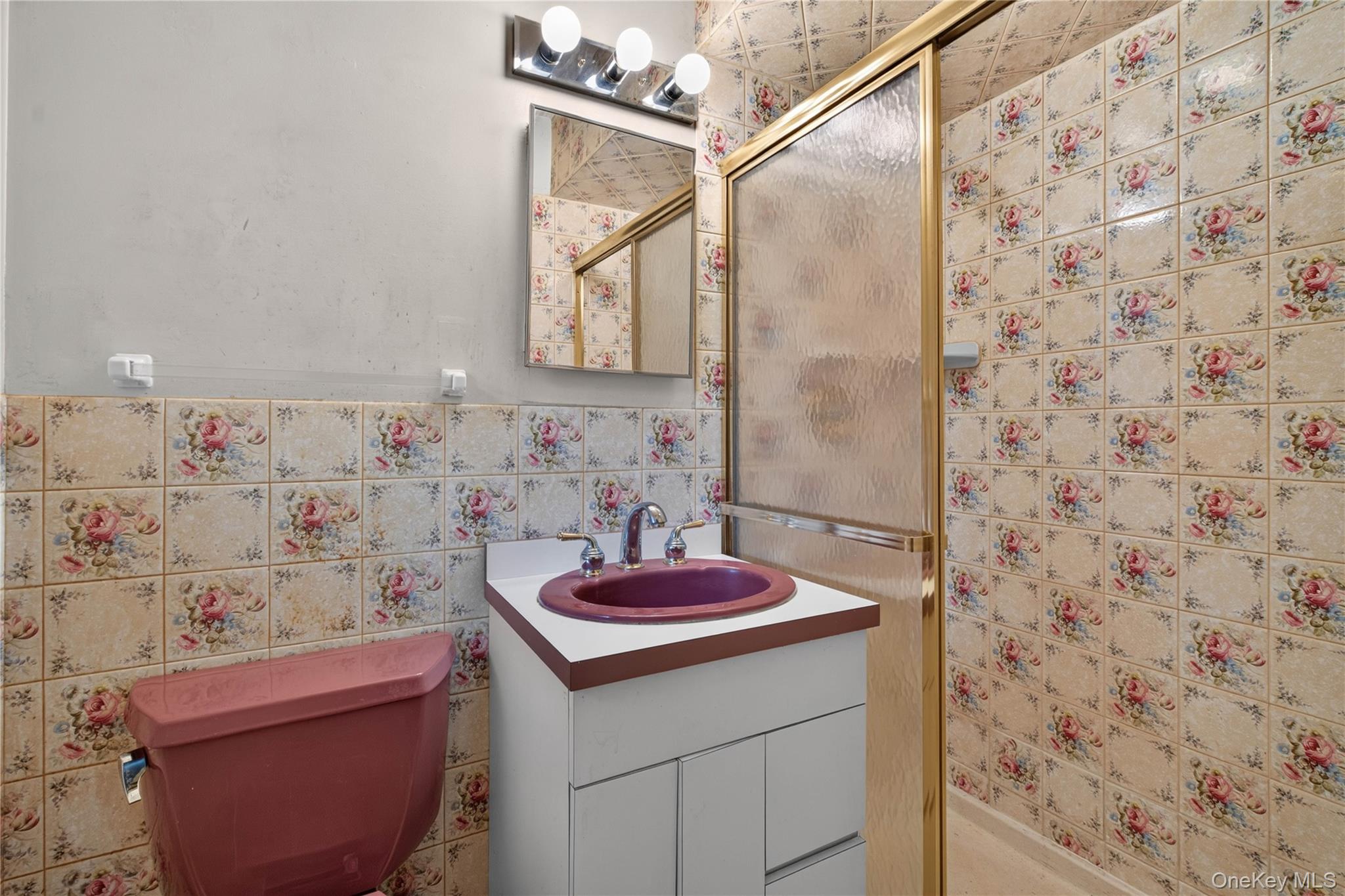 8 Peter Avenue – For Sale photo 23