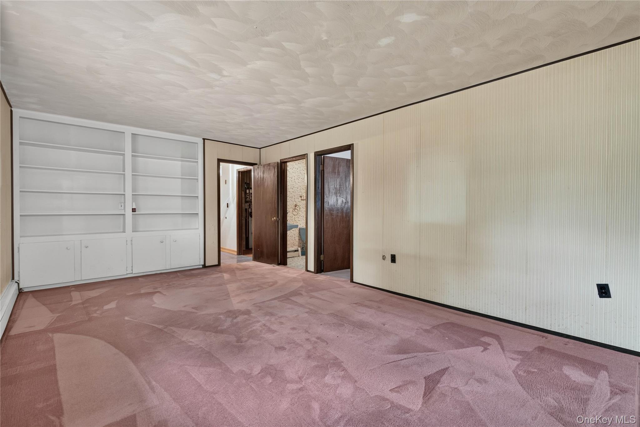 8 Peter Avenue – For Sale photo 29