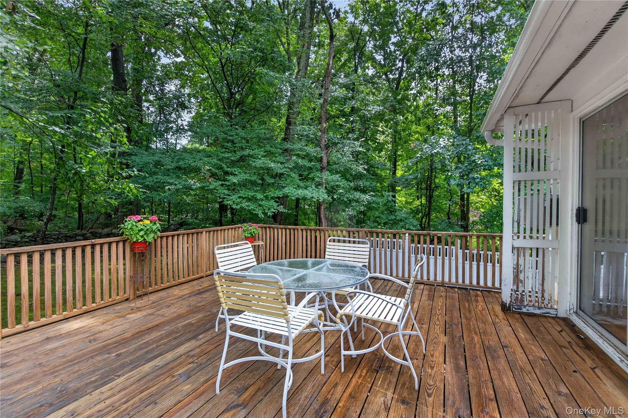 8 Peter Avenue – For Sale photo 35