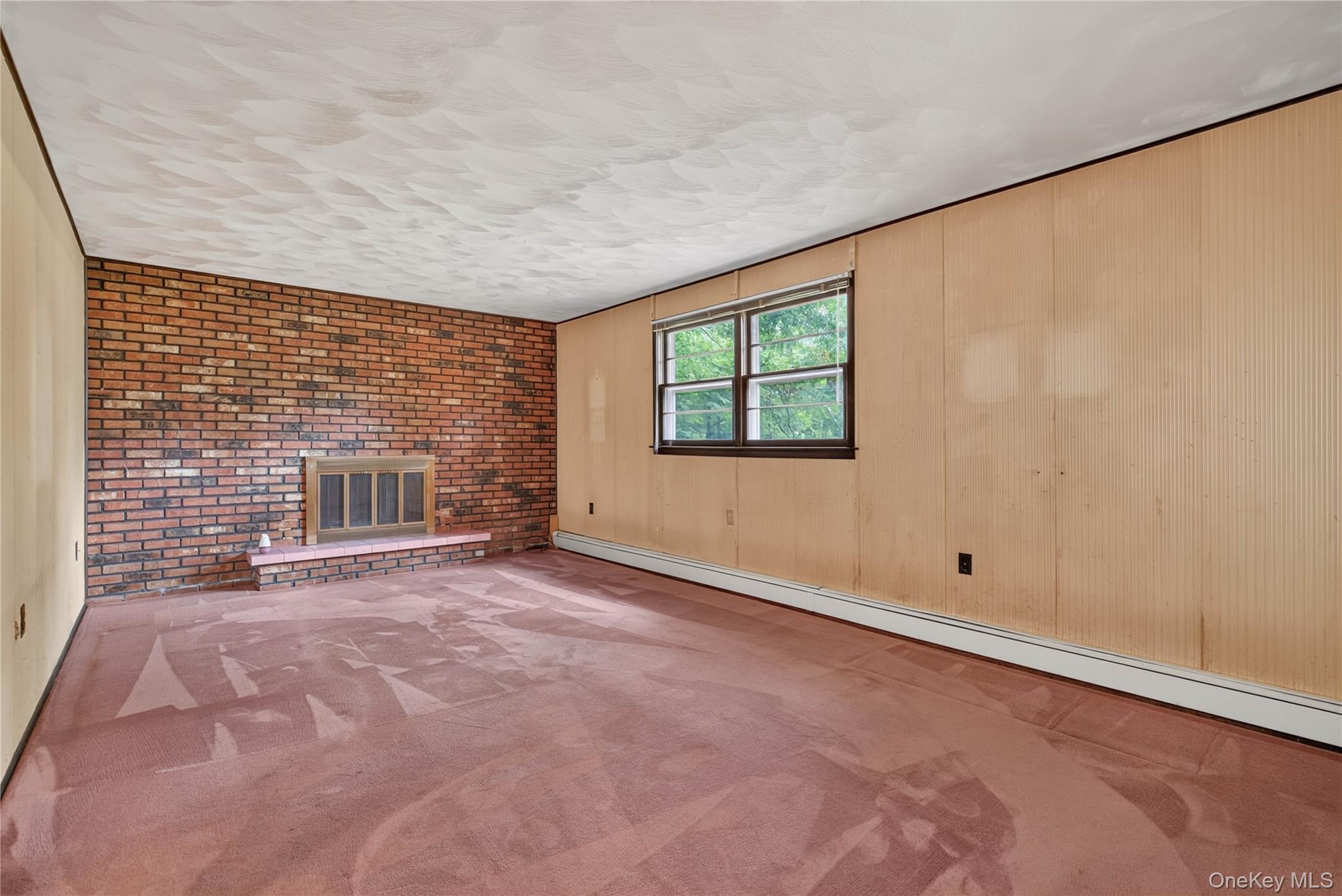 8 Peter Avenue – For Sale photo 26