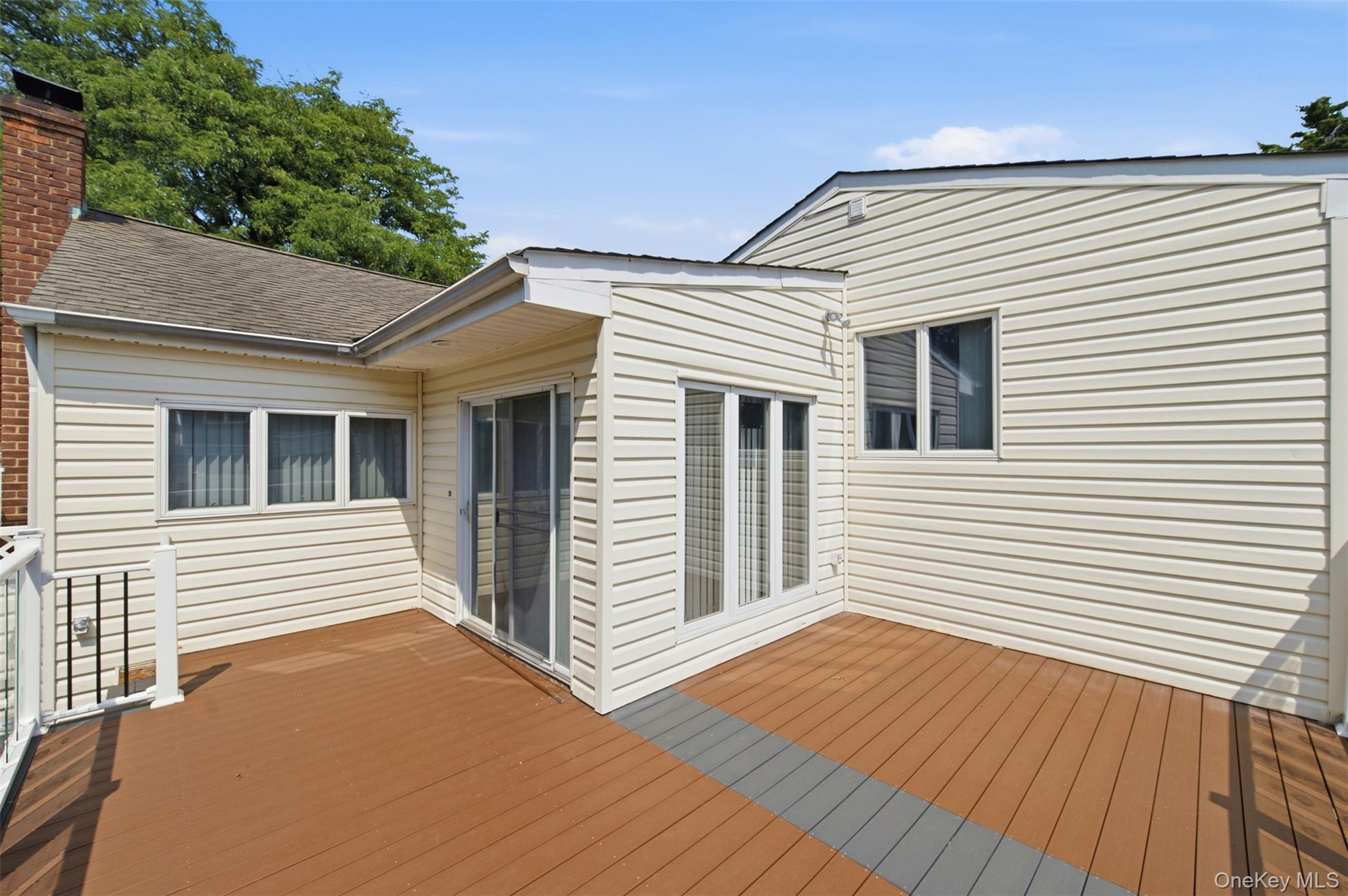 160 Clearmeadow Drive – For Sale photo 23