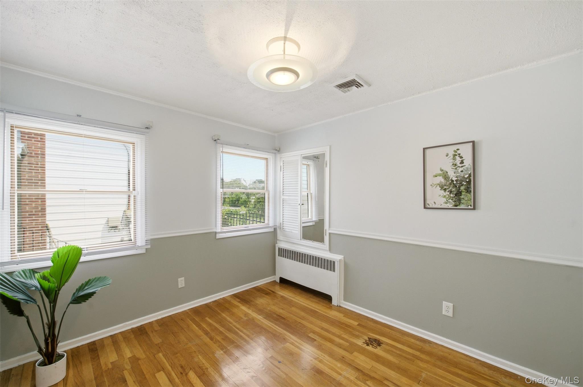 160 Clearmeadow Drive – For Sale photo 17