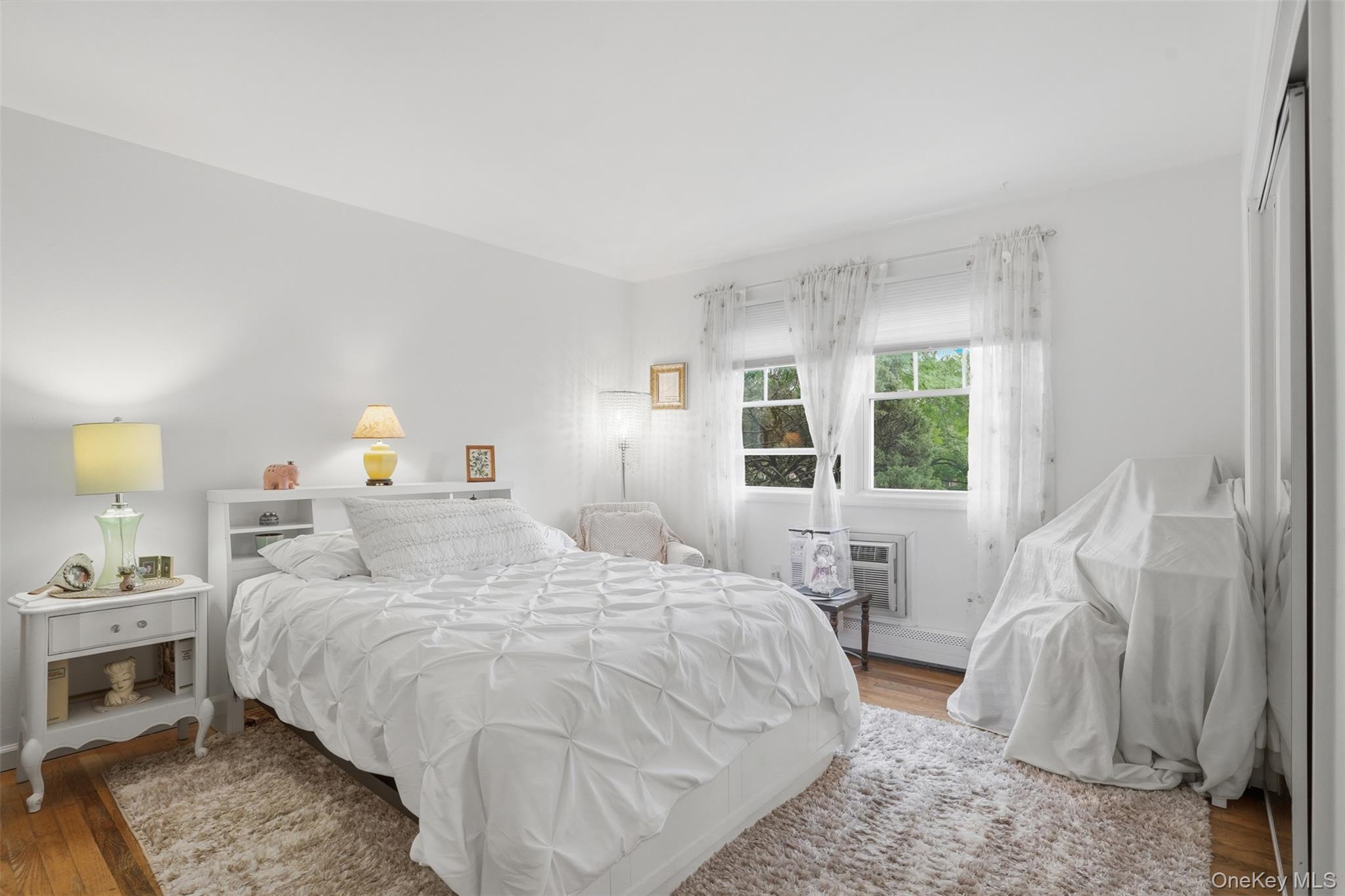 136 N Chestnut Street, Unit 9B photo 13