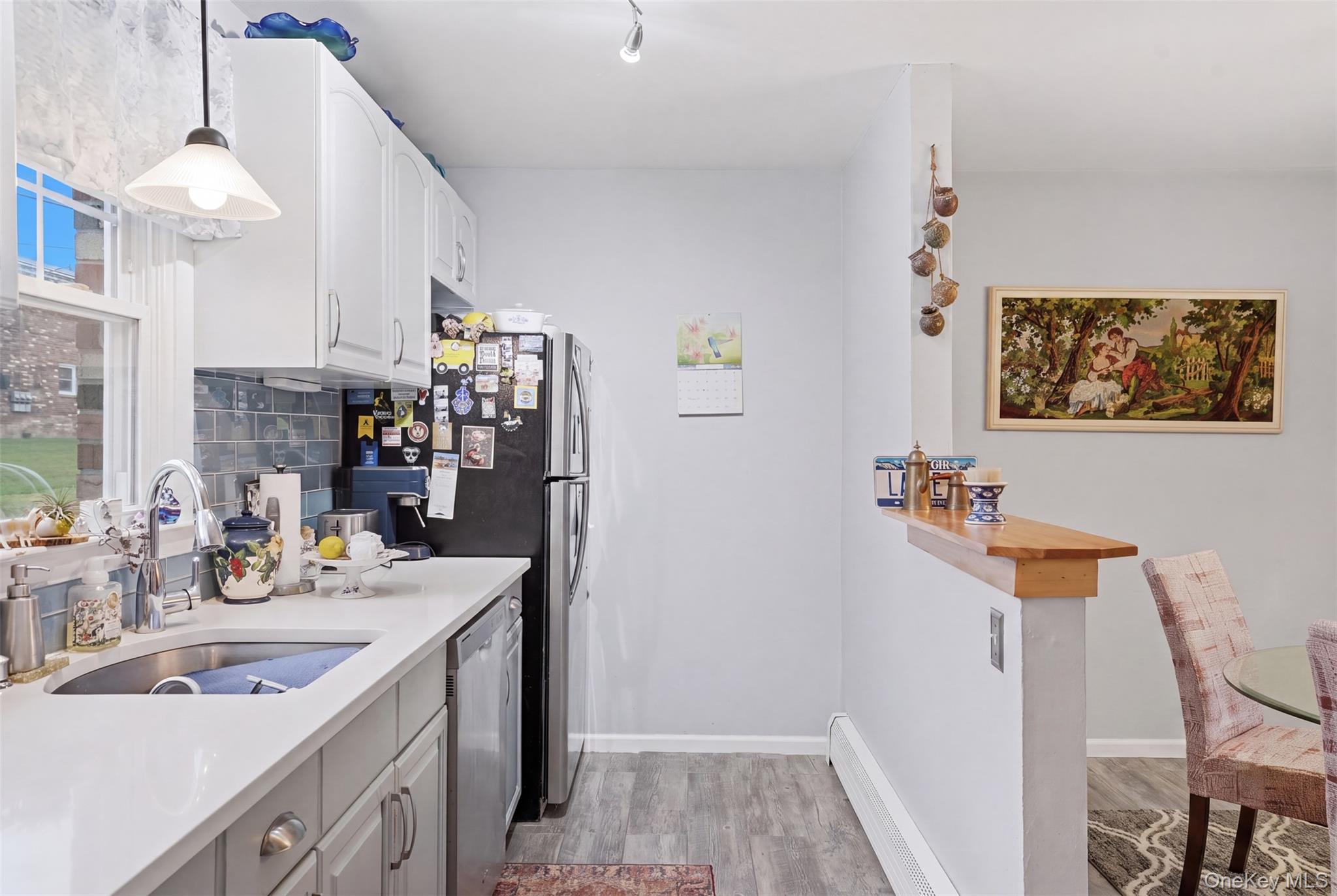 136 N Chestnut Street, Unit 9B photo 9