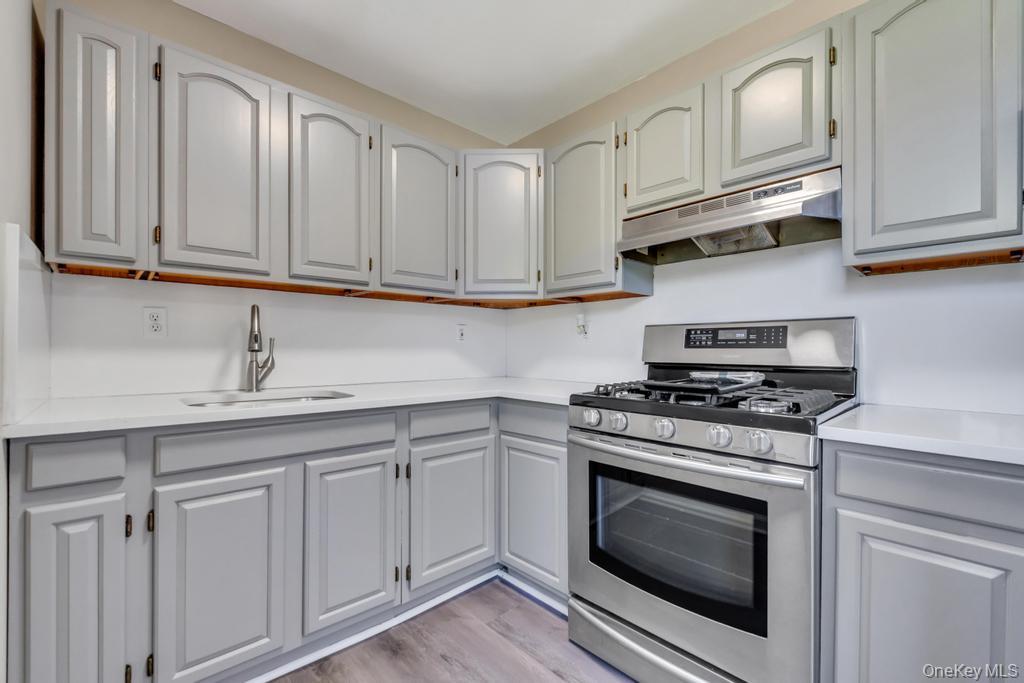 941 Provost Avenue – For Sale photo 16