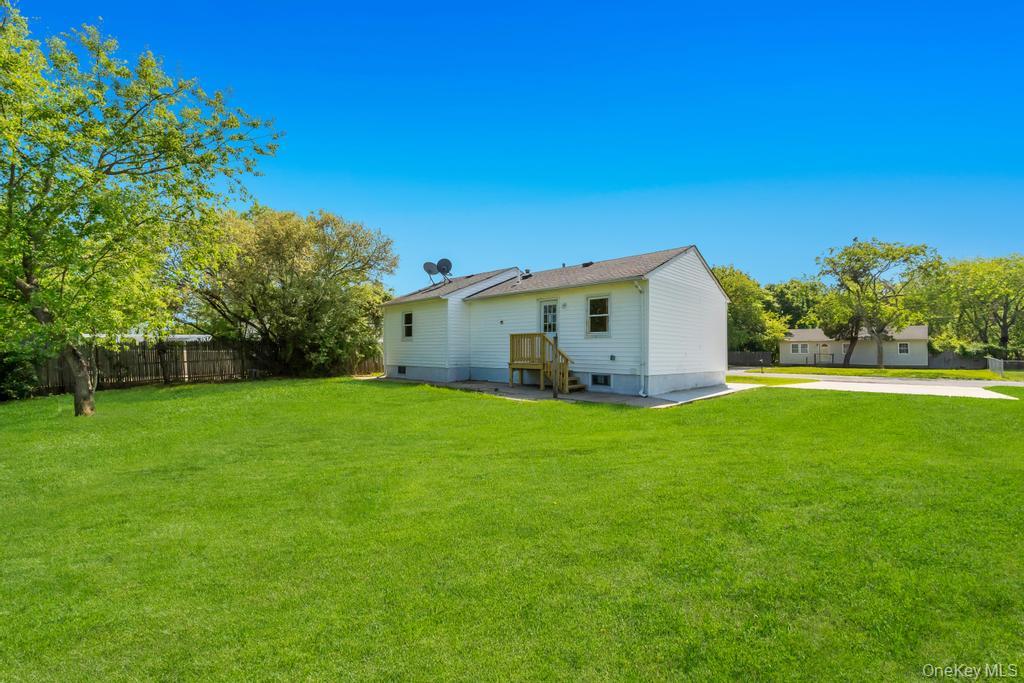 941 Provost Avenue – For Sale photo 7