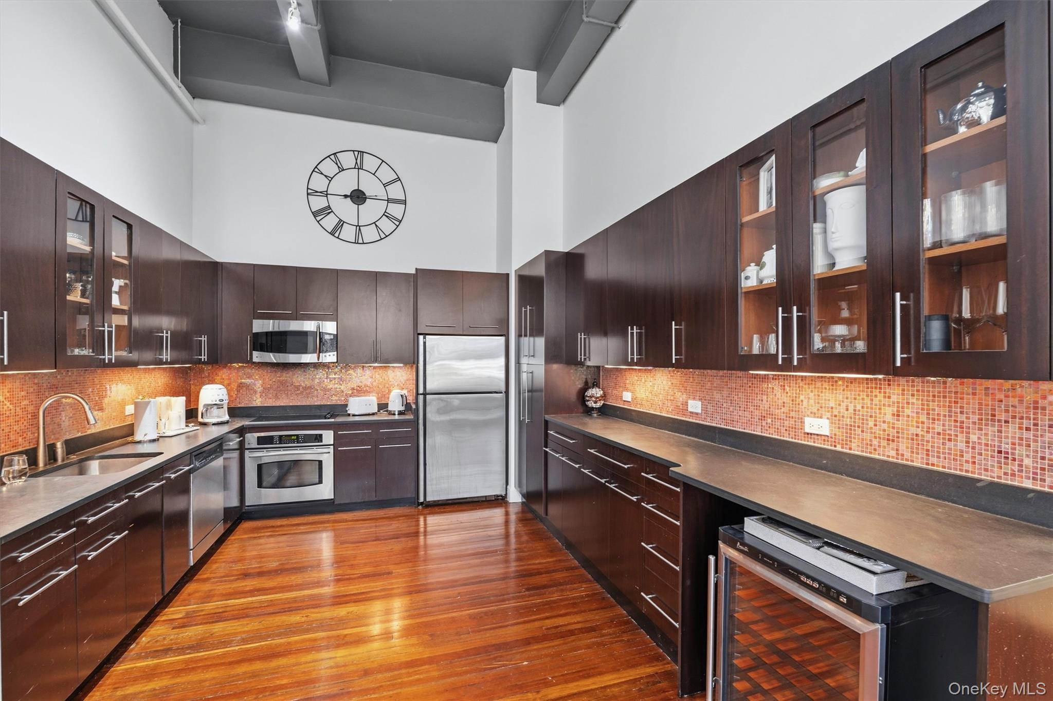 25 Leroy Place, Unit 206 photo 14