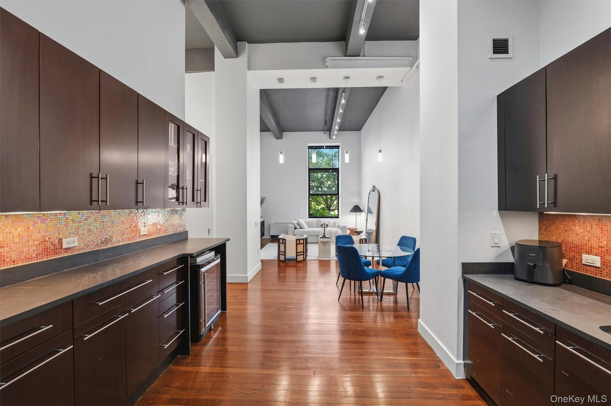 25 Leroy Place, Unit 206 photo 15