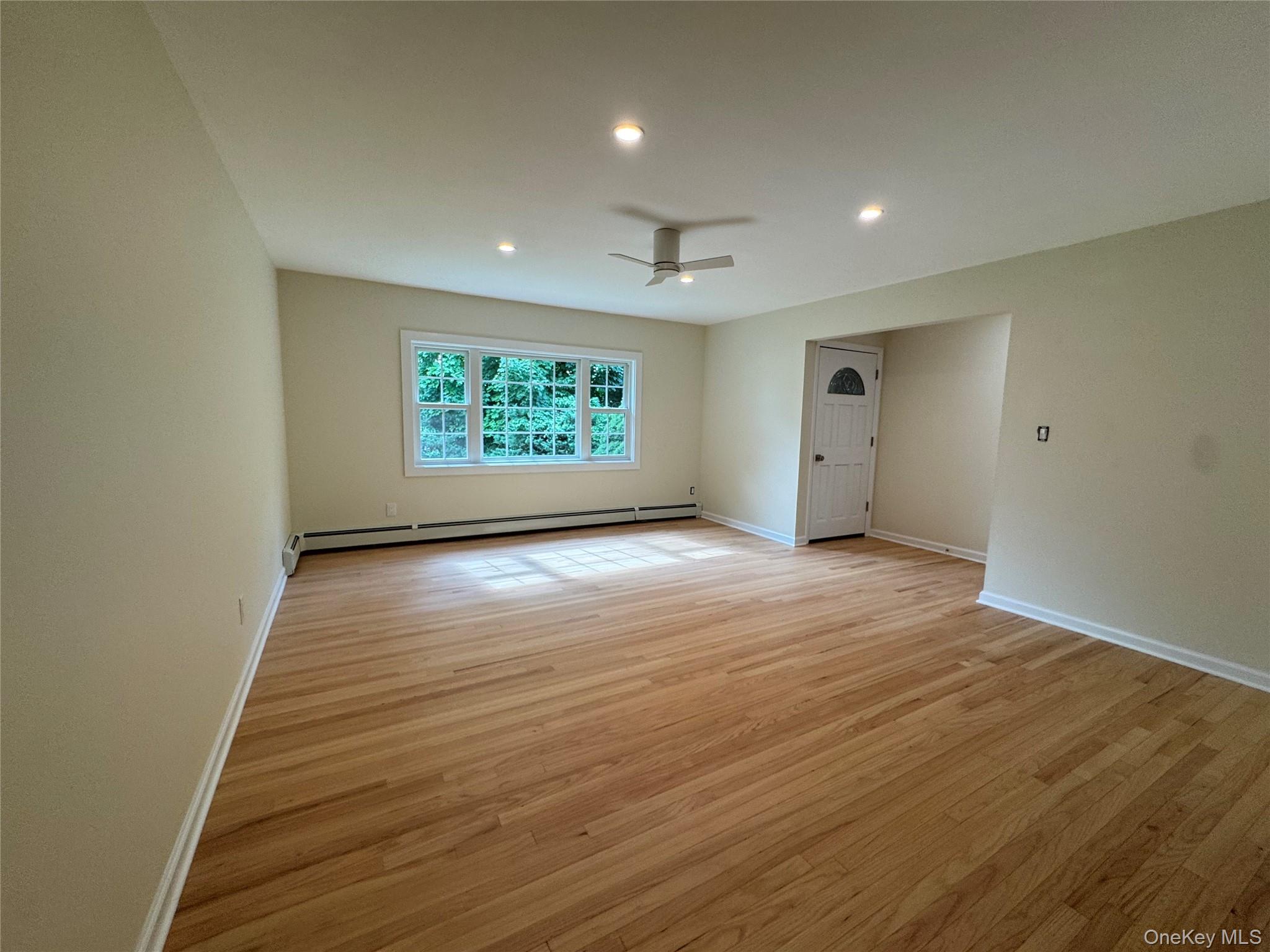 1 Towne Court – For Rent photo 7