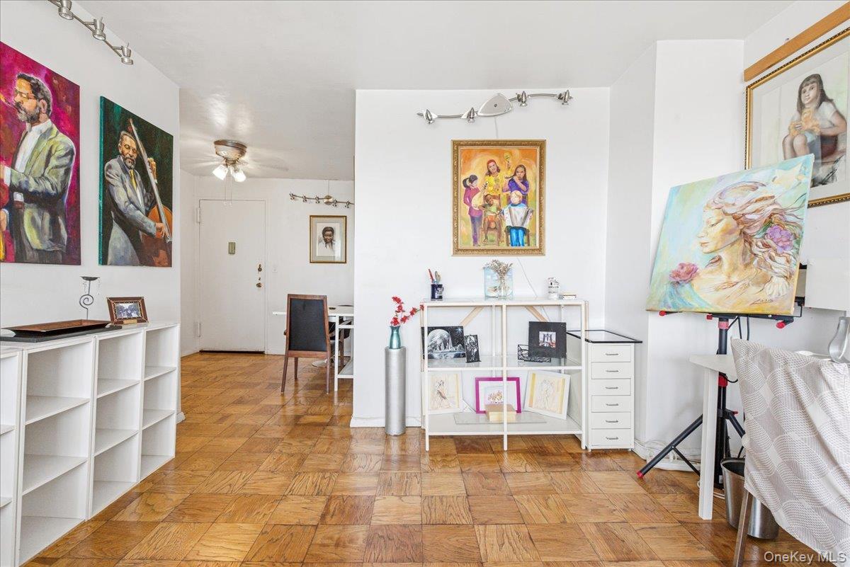 70-25 Yellowstone Boulevard, Unit 16R photo 14