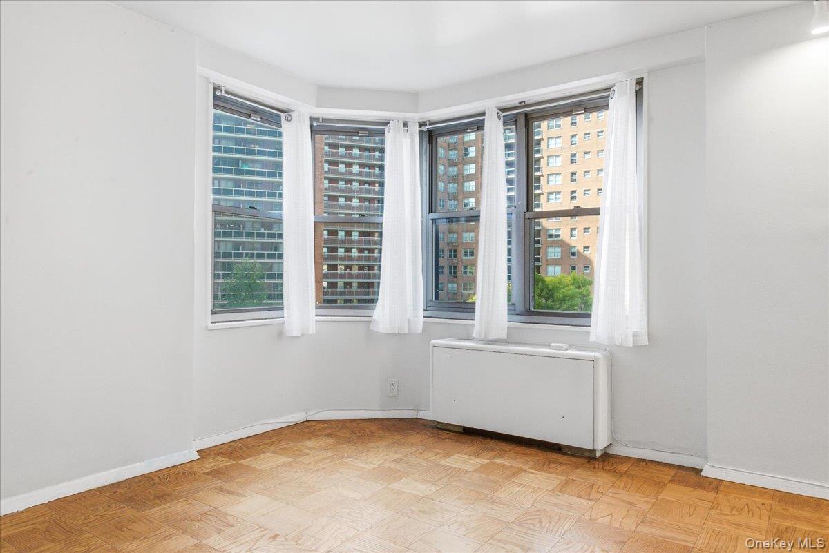 70-25 Yellowstone Boulevard, Unit 4B photo 22