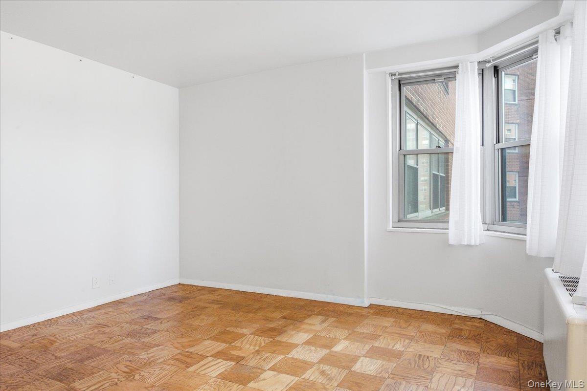 70-25 Yellowstone Boulevard, Unit 4B photo 23
