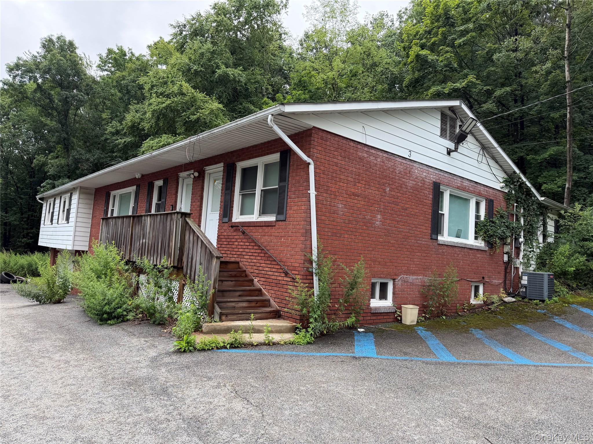 3 Brookside Avenue – For Rent photo 2