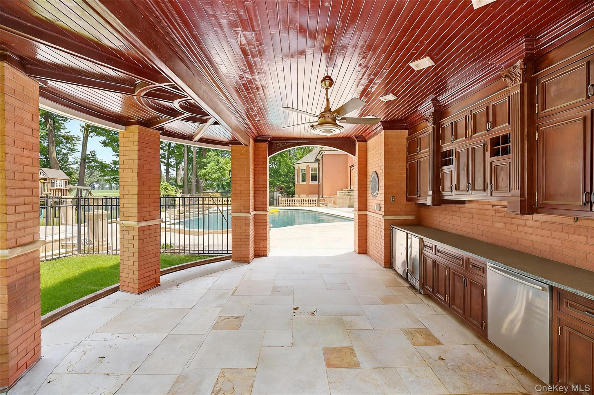 25 Lake Road – For Sale photo 32