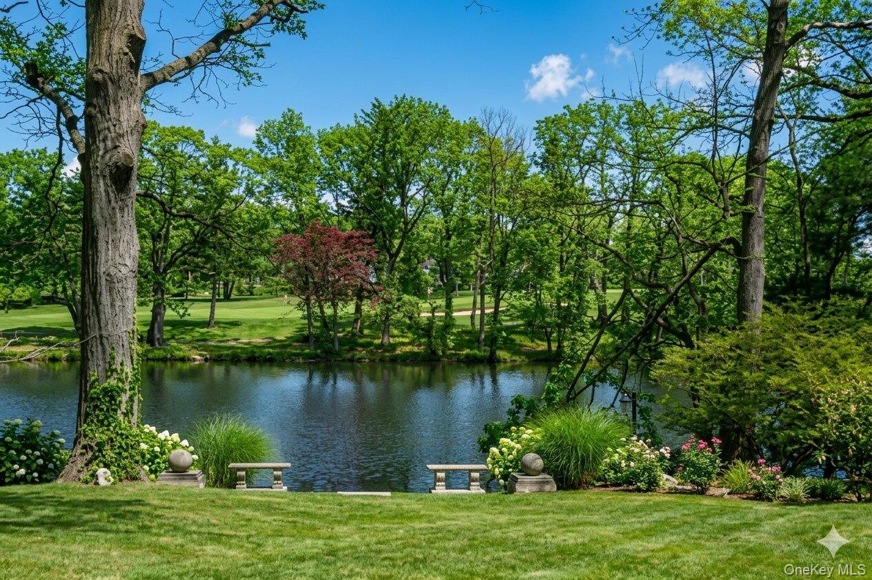 25 Lake Road – For Sale photo 3