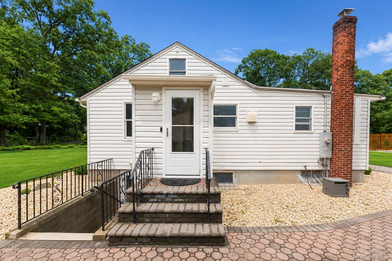 2 Fox Lane – For Sale photo 12