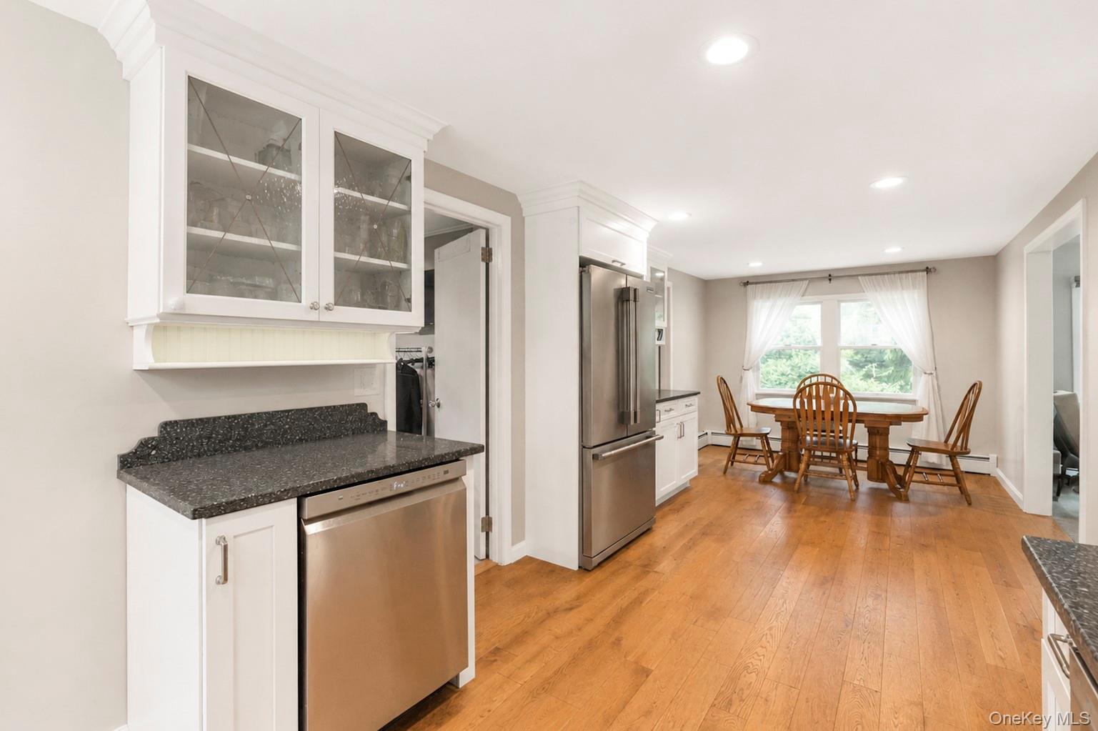 2 Fox Lane – For Sale photo 18