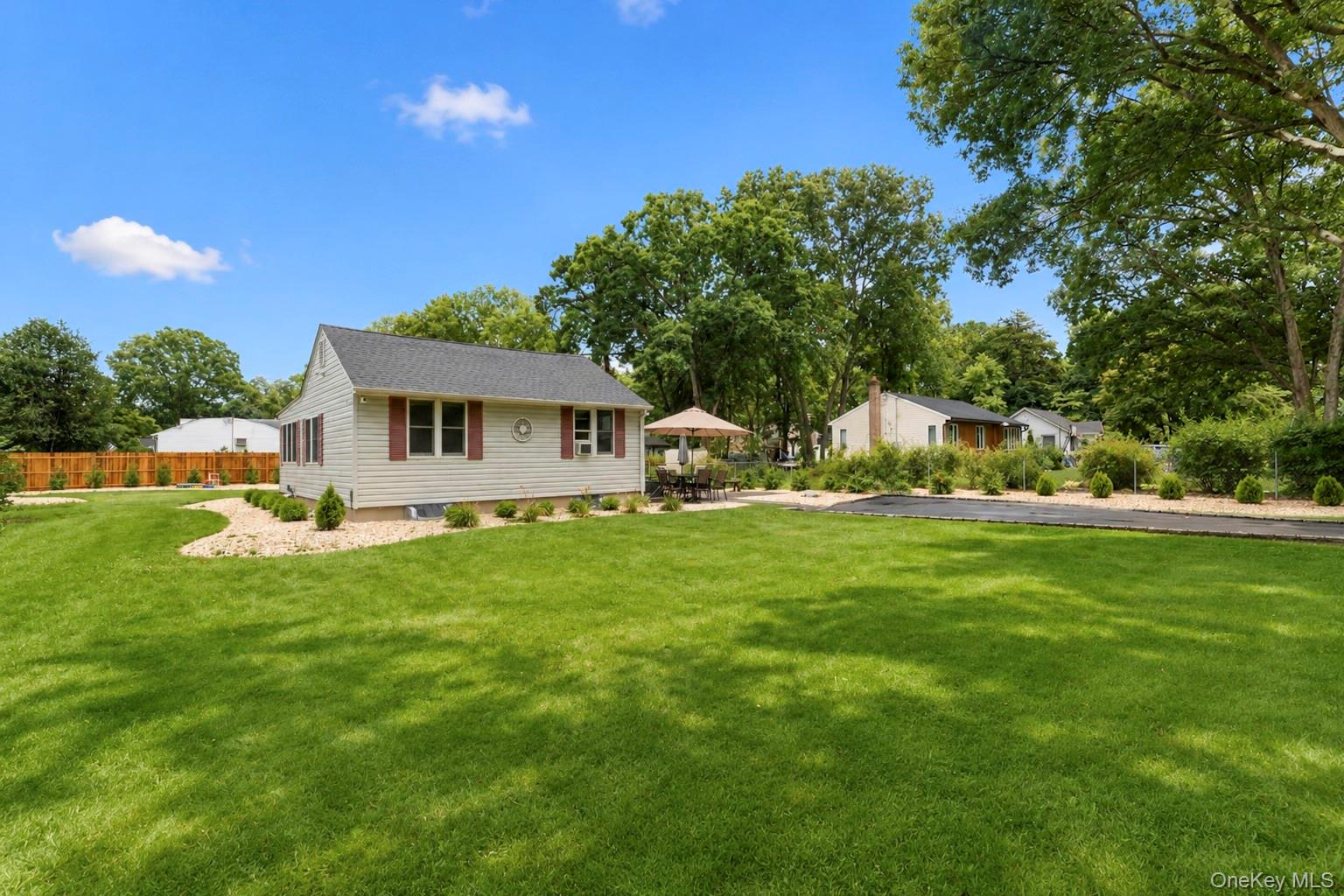 2 Fox Lane – For Sale photo 11