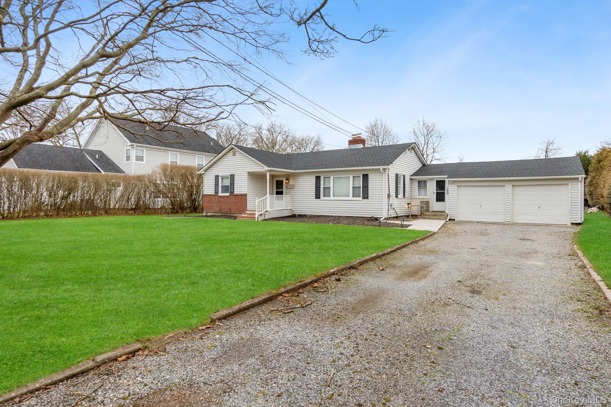 149 David Whites Lane – For Rent