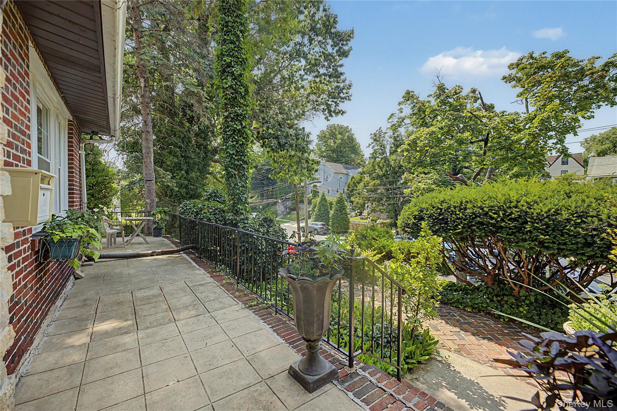 75 Sycamore Avenue – For Sale photo 4
