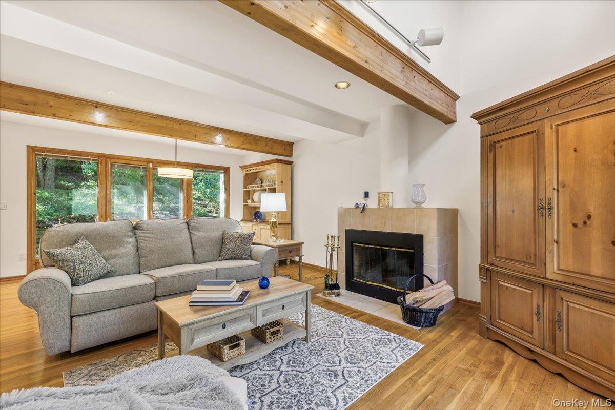 2 Deer Ridge Road – For Sale photo 6