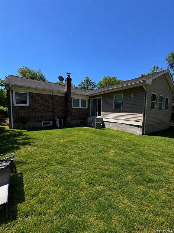 1498 Kew Avenue – For Rent photo 9