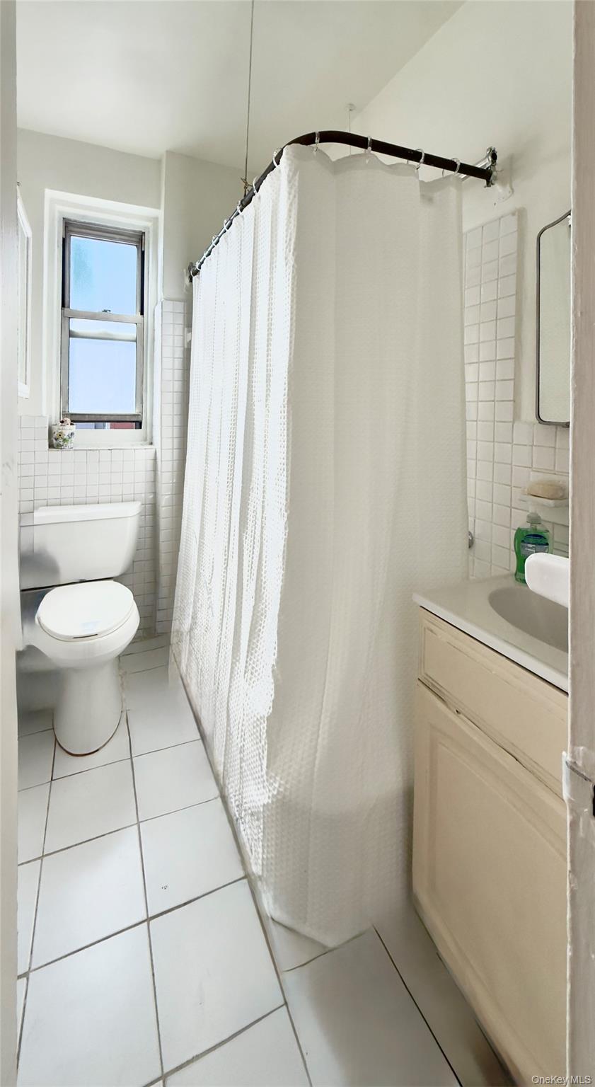 300 W 53rd Street, Unit 4K photo 2