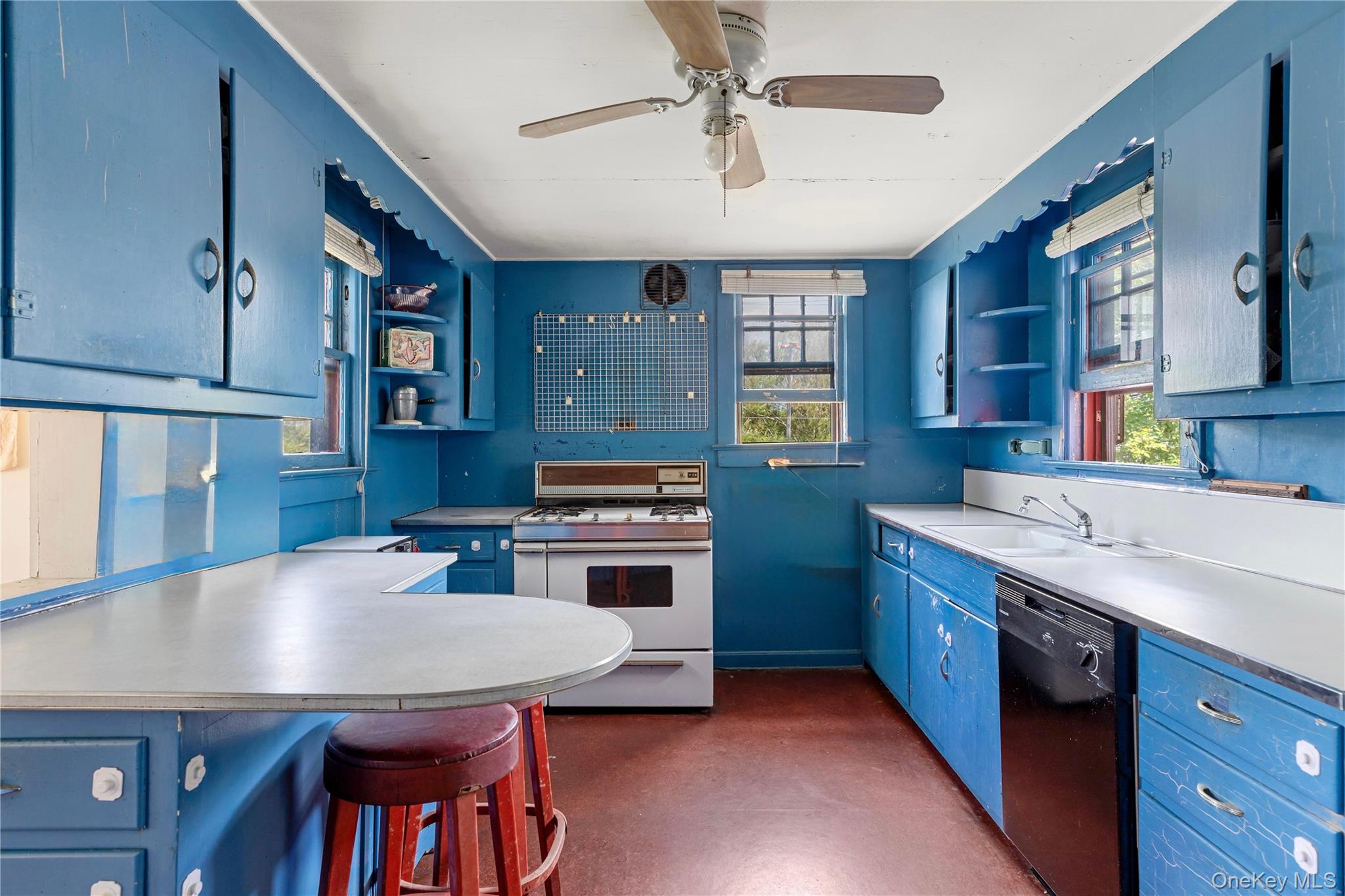 11 Ocean Walk – For Sale photo 9