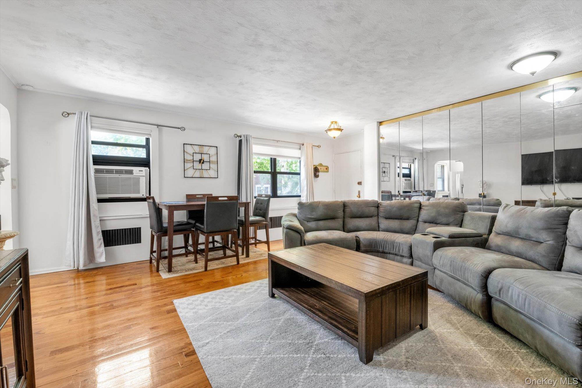 163-02 Willets Point Blvd., Unit #4-221 photo 2