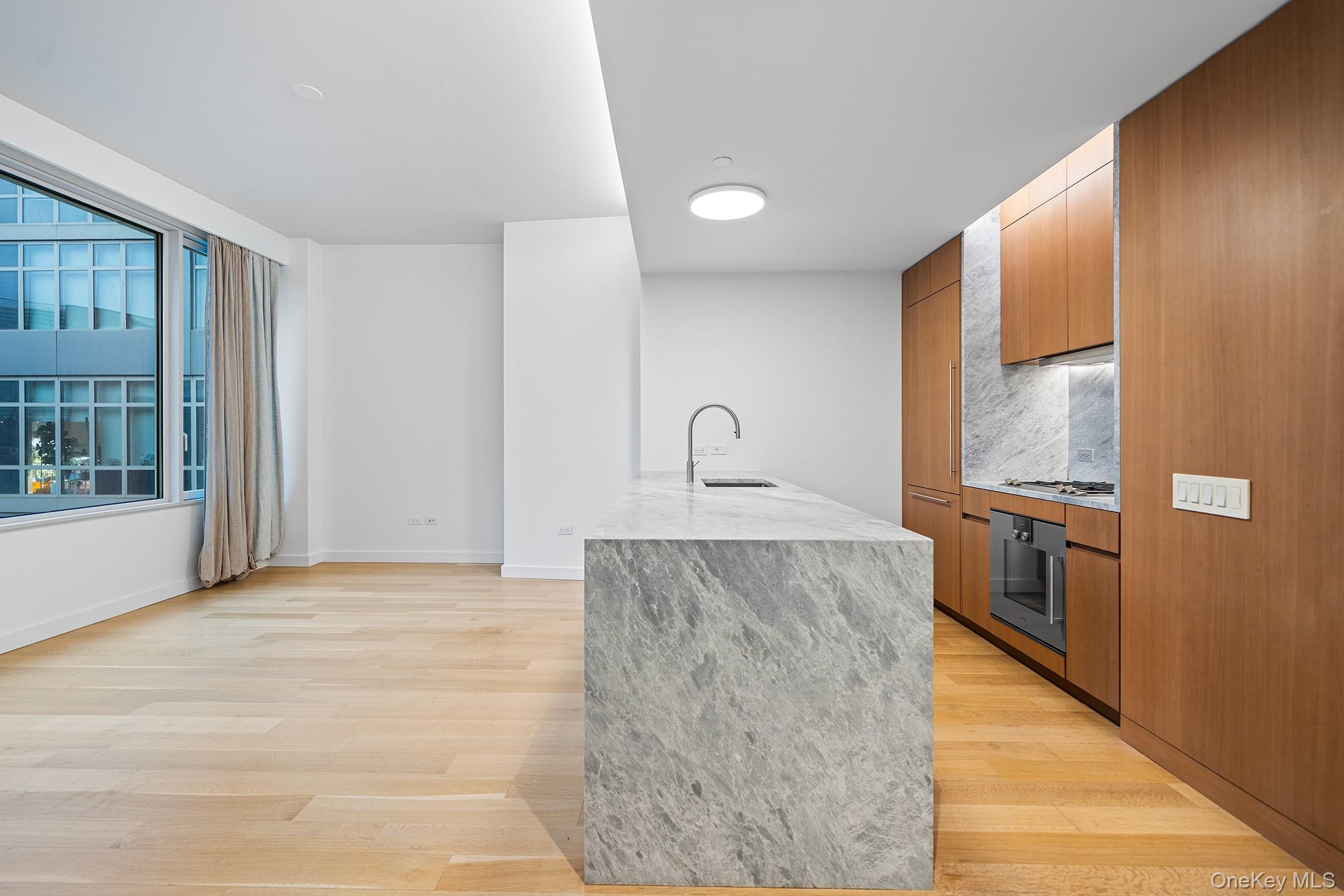 611 W 56th Street, Unit 6F photo 3