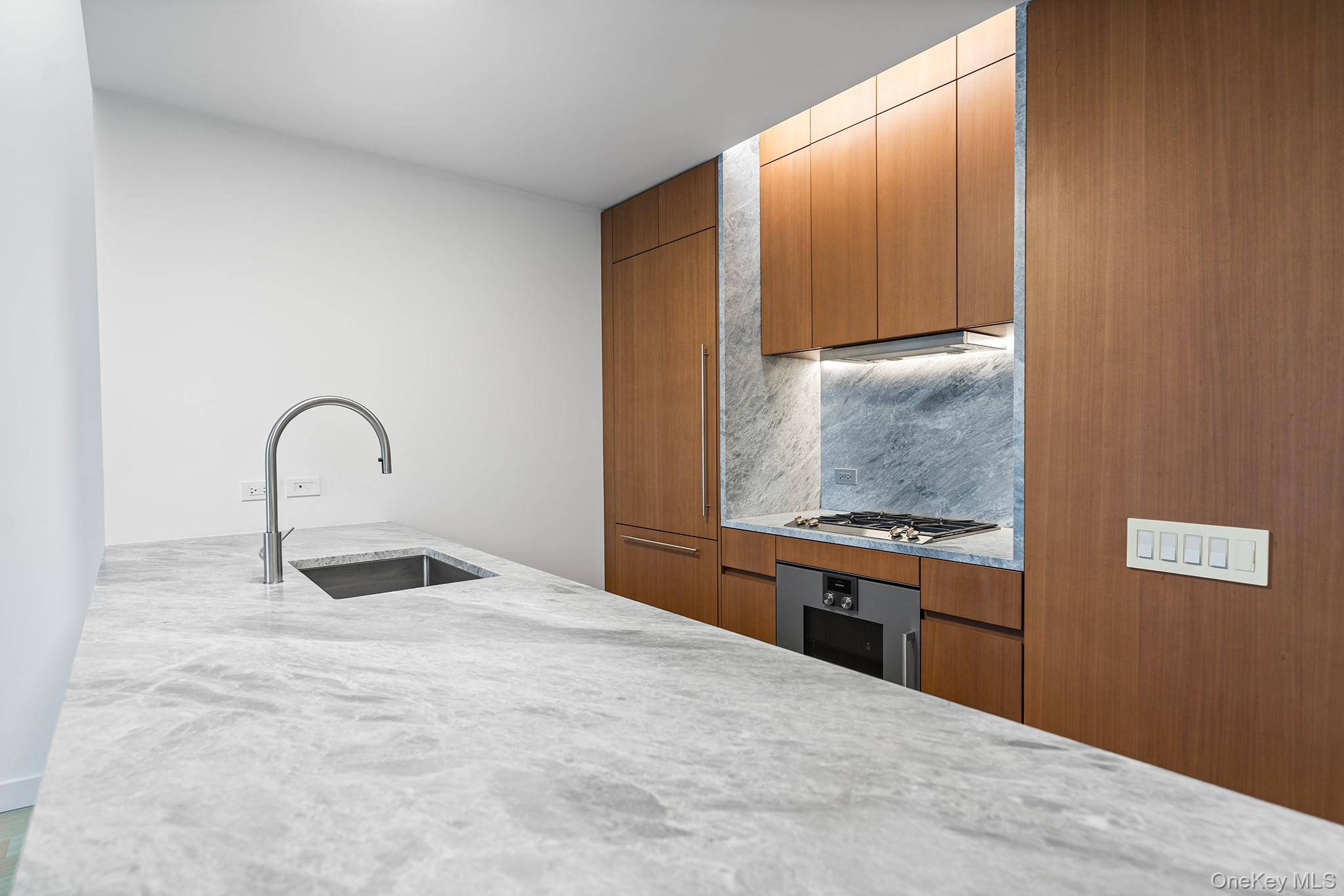 611 W 56th Street, Unit 6F photo 7