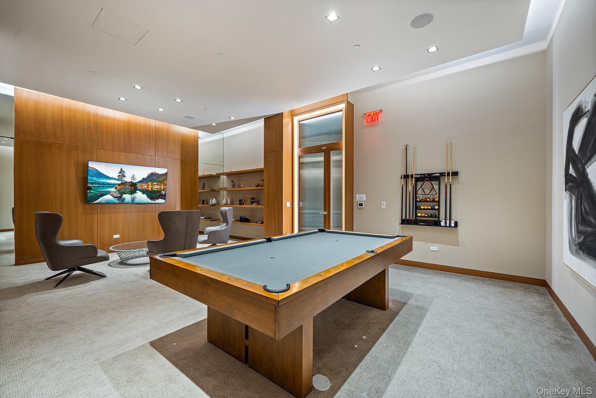 611 W 56th Street, Unit 6F photo 19