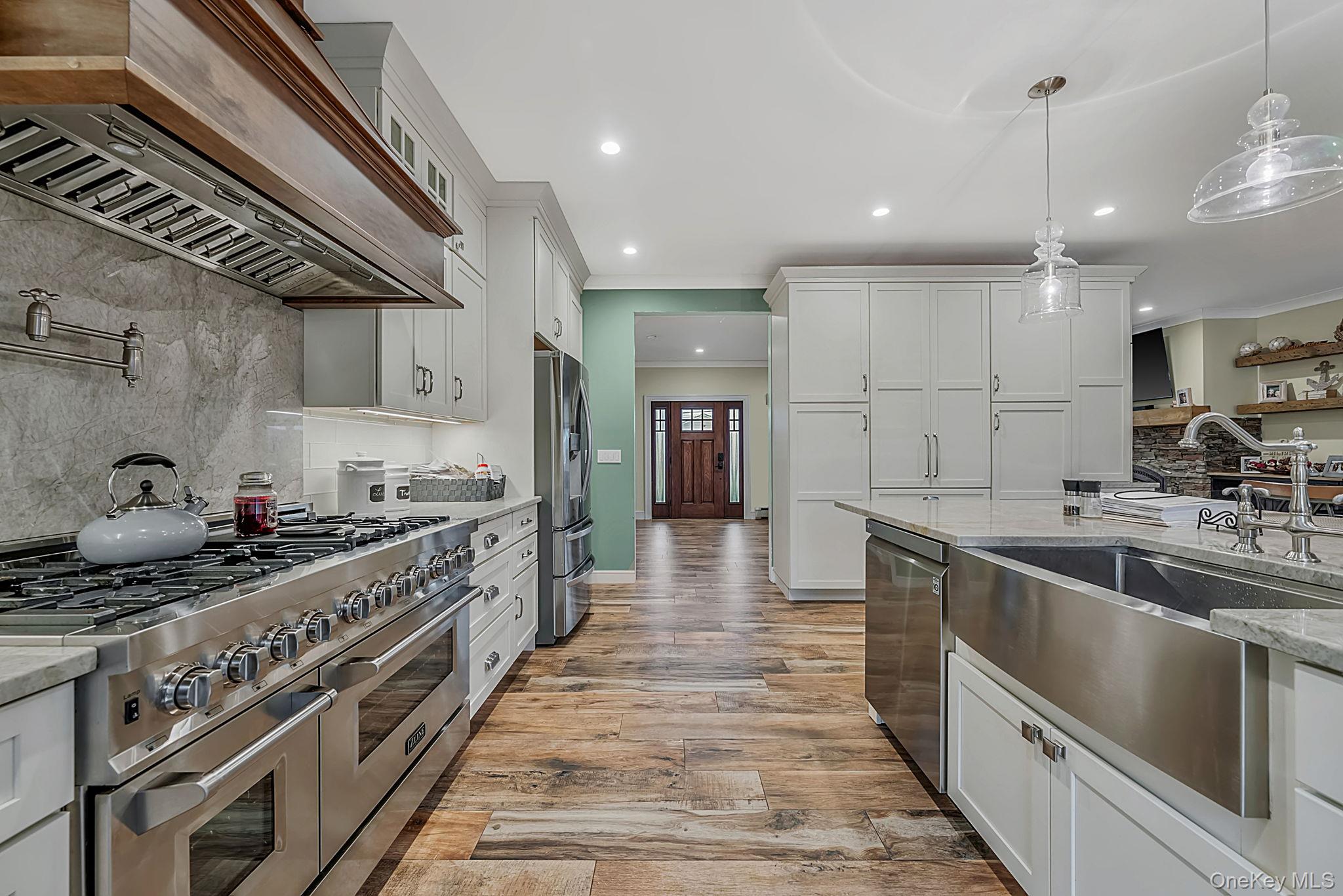 511 Devon Place – For Sale photo 5