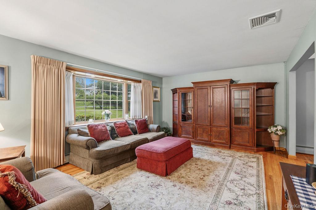 5 Newport Court – For Sale photo 5