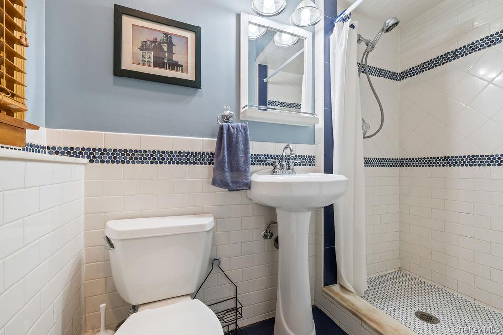 5 Newport Court – For Sale photo 25