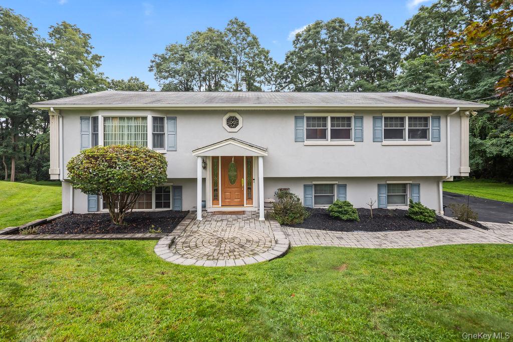 5 Newport Court – For Sale photo 3