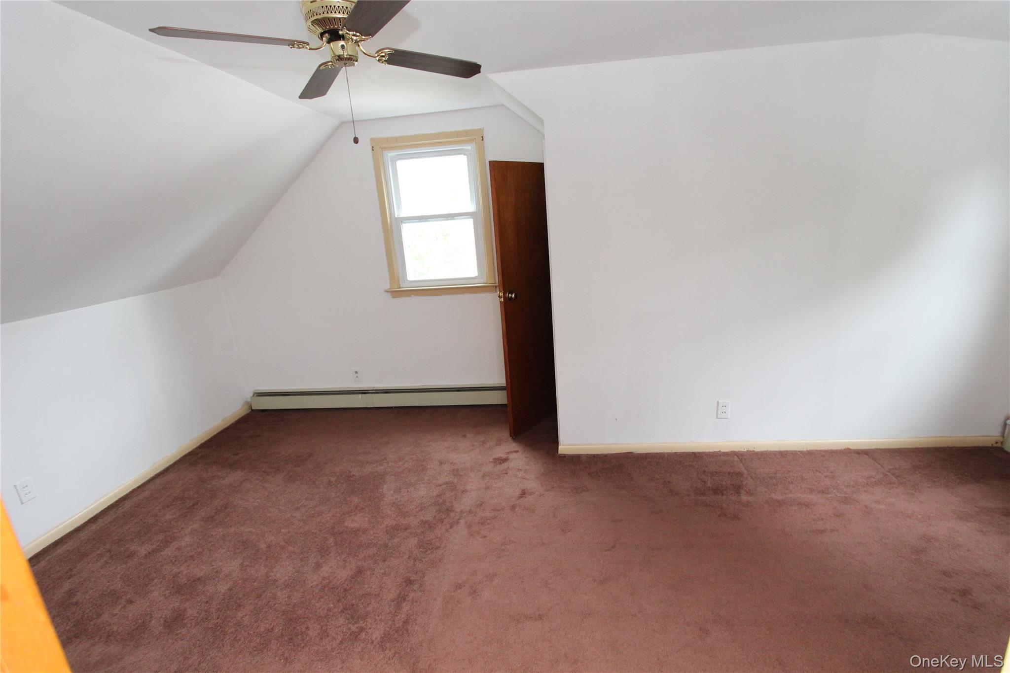 42 5th Avenue S – For Sale photo 10