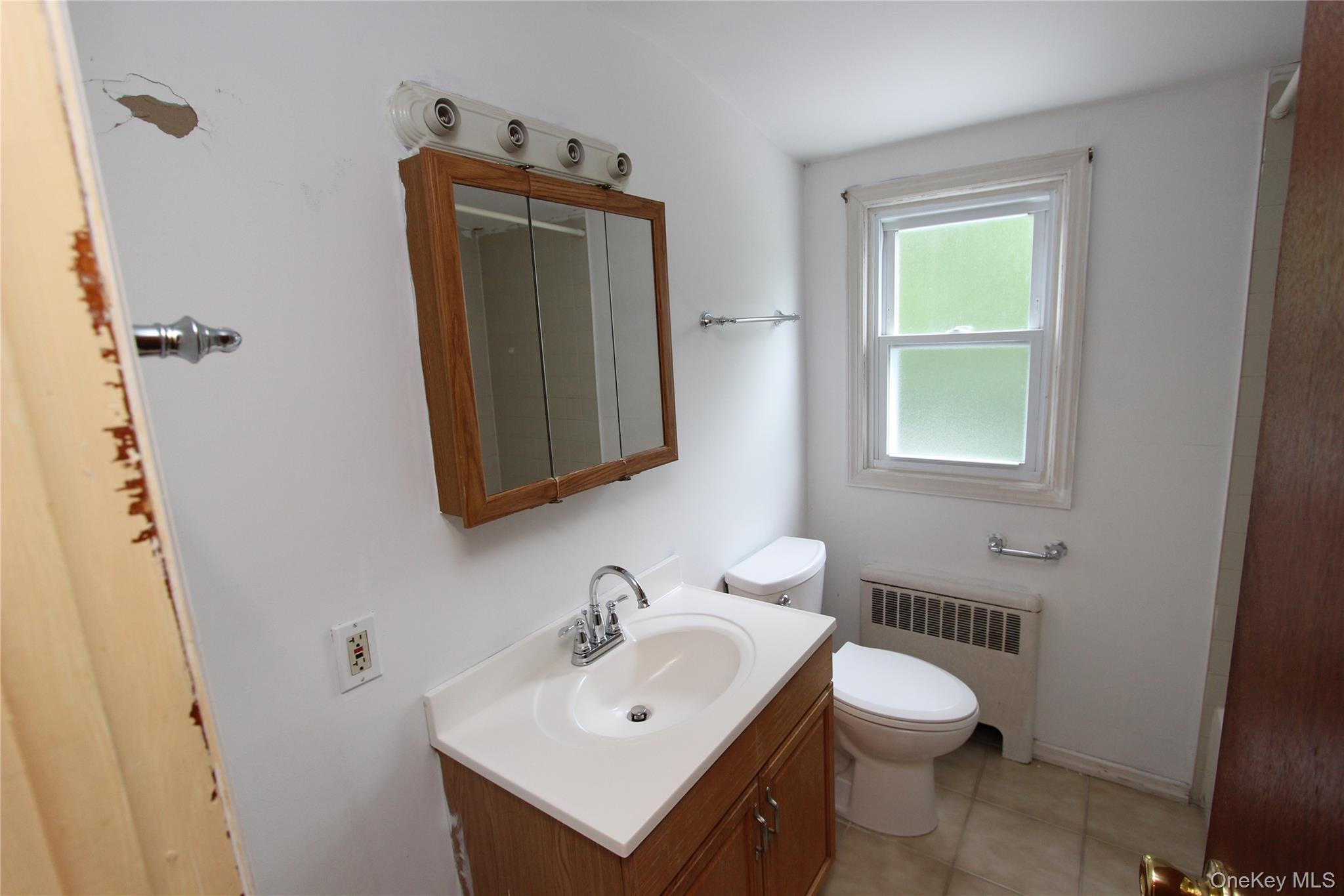 42 5th Avenue S – For Sale photo 11