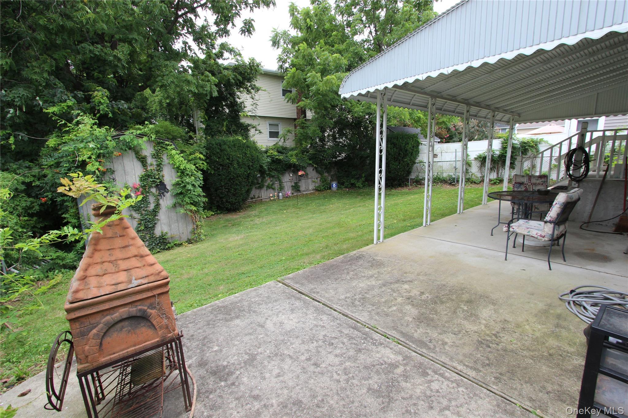 42 5th Avenue S – For Sale photo 14