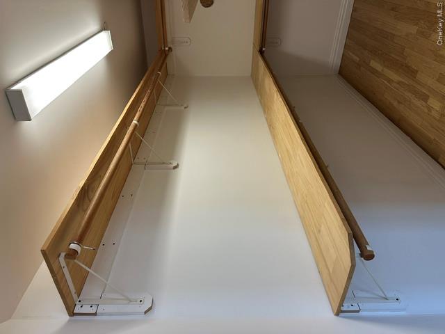 125 E Broadway, Unit 302 photo 32