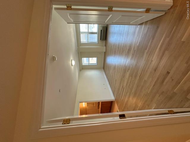 125 E Broadway, Unit 302 photo 19