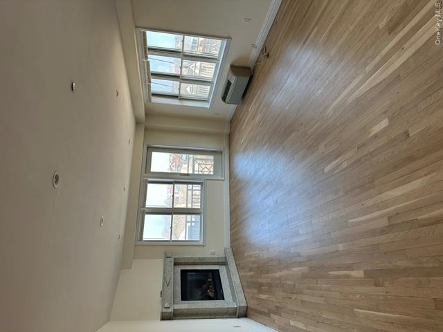 125 E Broadway, Unit 302 photo 7