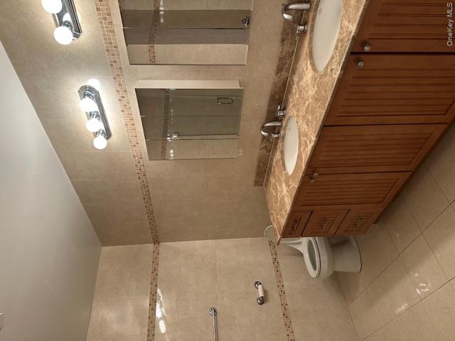 125 E Broadway, Unit 302 photo 25